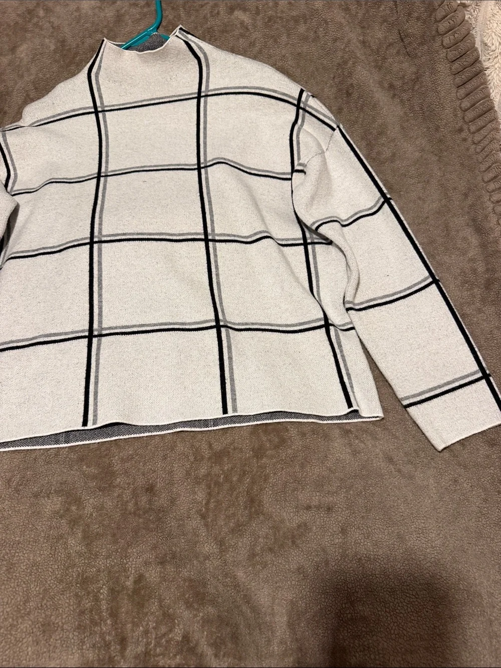 Tahari Cream Crewneck Sweater with Black Windowpane